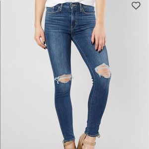 Women’s Levi 721 High Rise Jeans